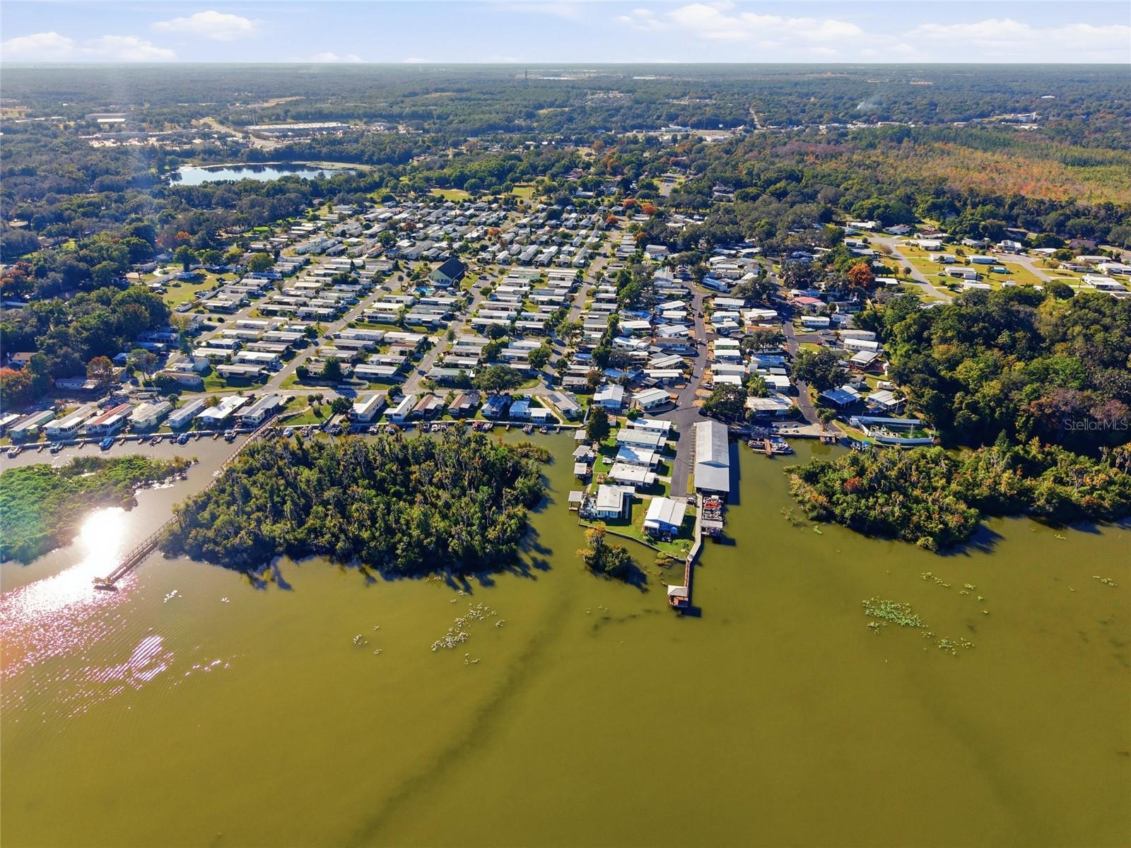 Image 33 of 35 For 3896 Picciola Road 224