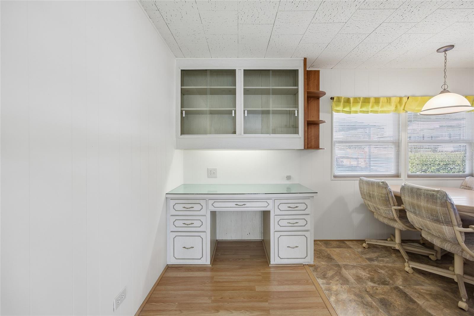 Image 9 of 35 For 3896 Picciola Road 224