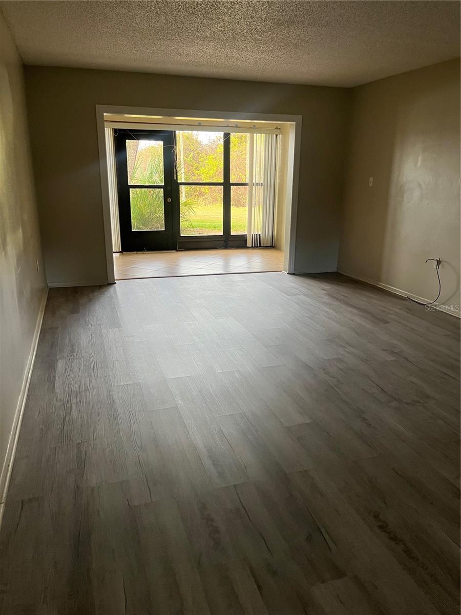 Image 3 of 11 For 4300 Baywood Boulevard B105