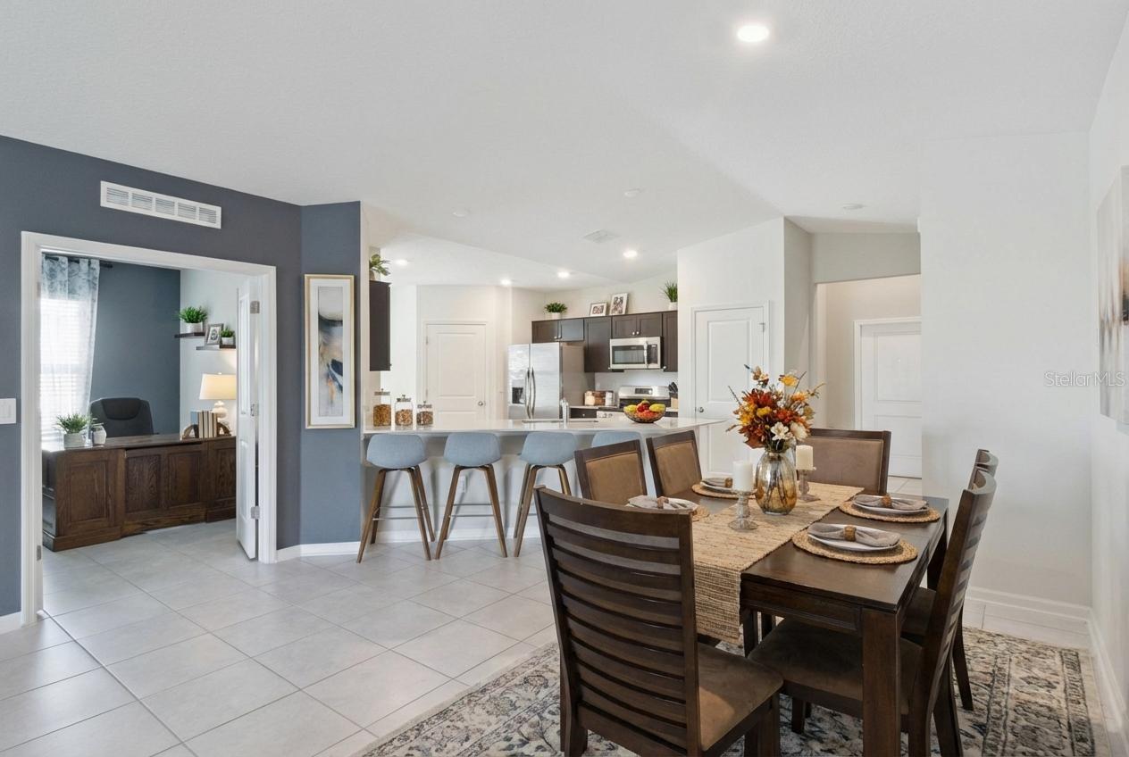 Image 10 of 63 For 101 Kayak Avenue