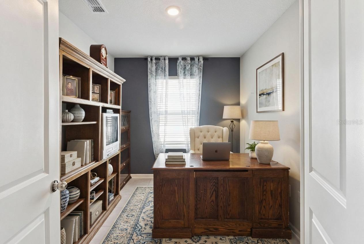 Image 21 of 63 For 101 Kayak Avenue