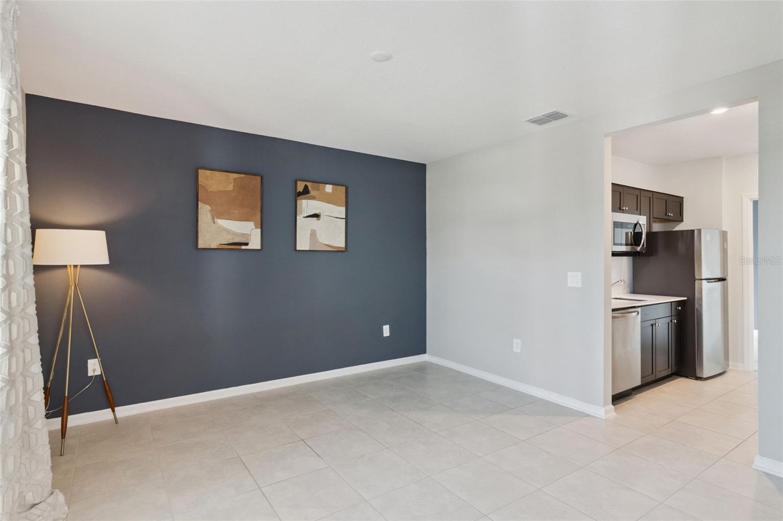 Image 24 of 63 For 101 Kayak Avenue