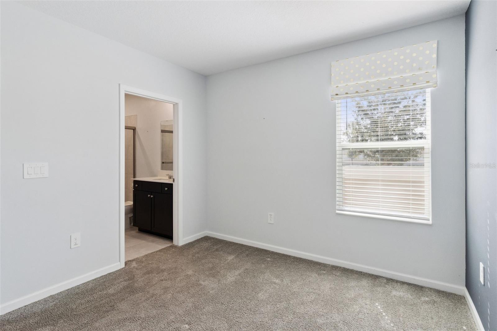 Image 32 of 63 For 101 Kayak Avenue