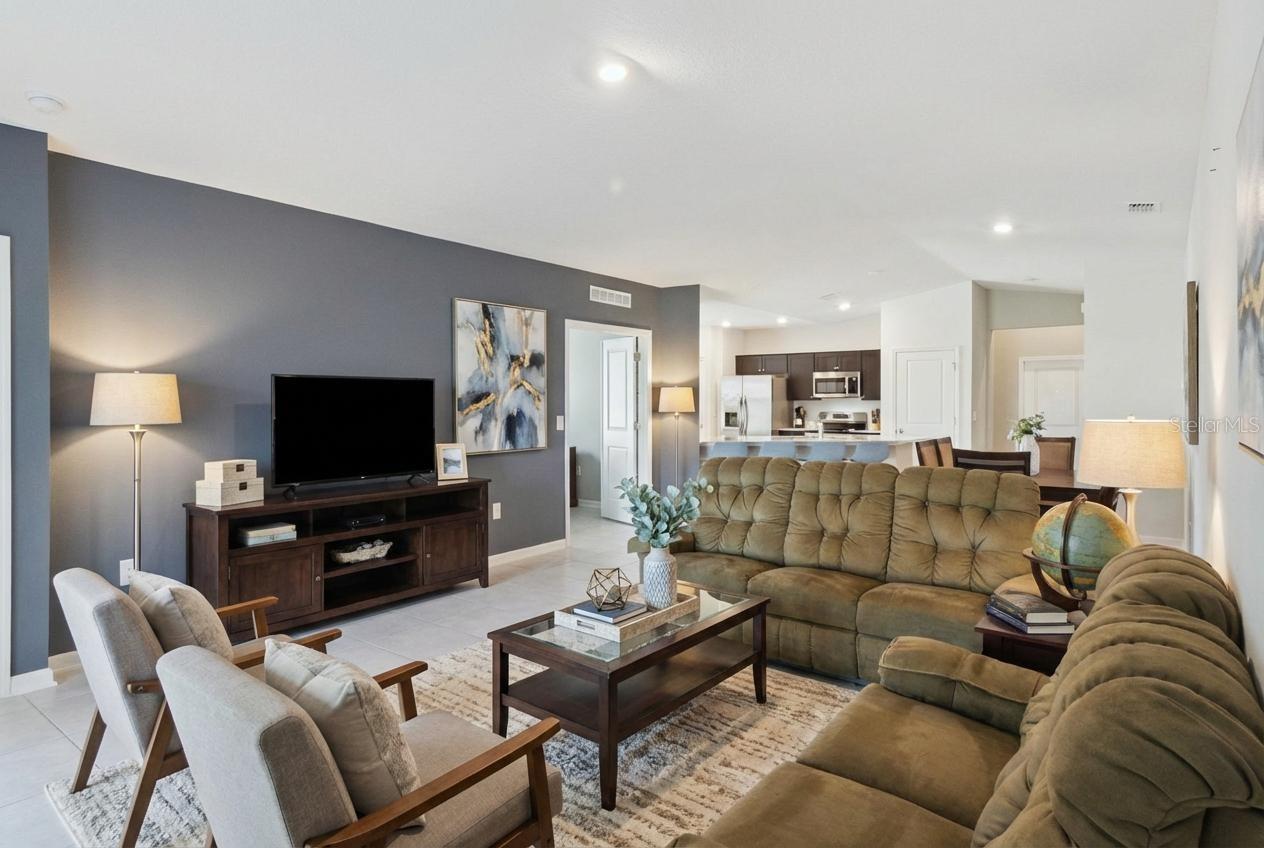 Image 6 of 63 For 101 Kayak Avenue