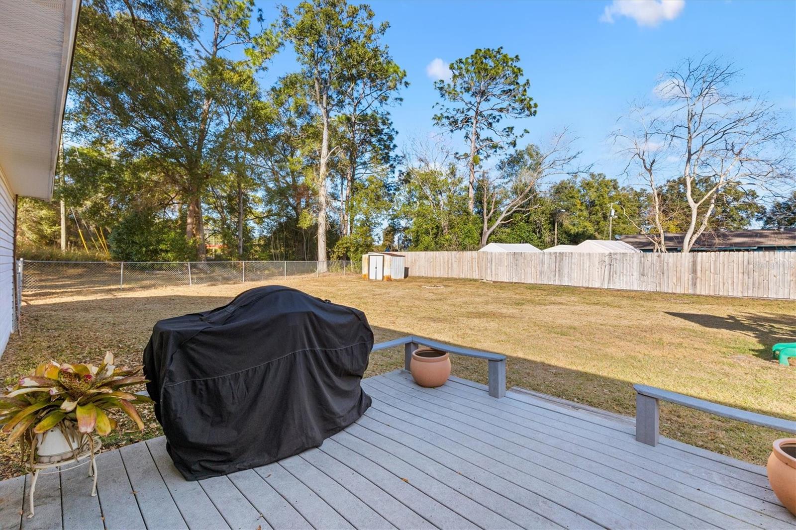 Image 21 of 26 For 11305 75th Court