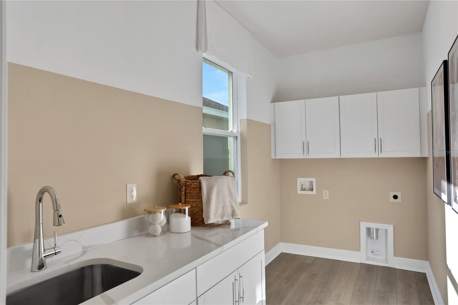 Image 29 of 70 For 17417 Valleywood Parkway