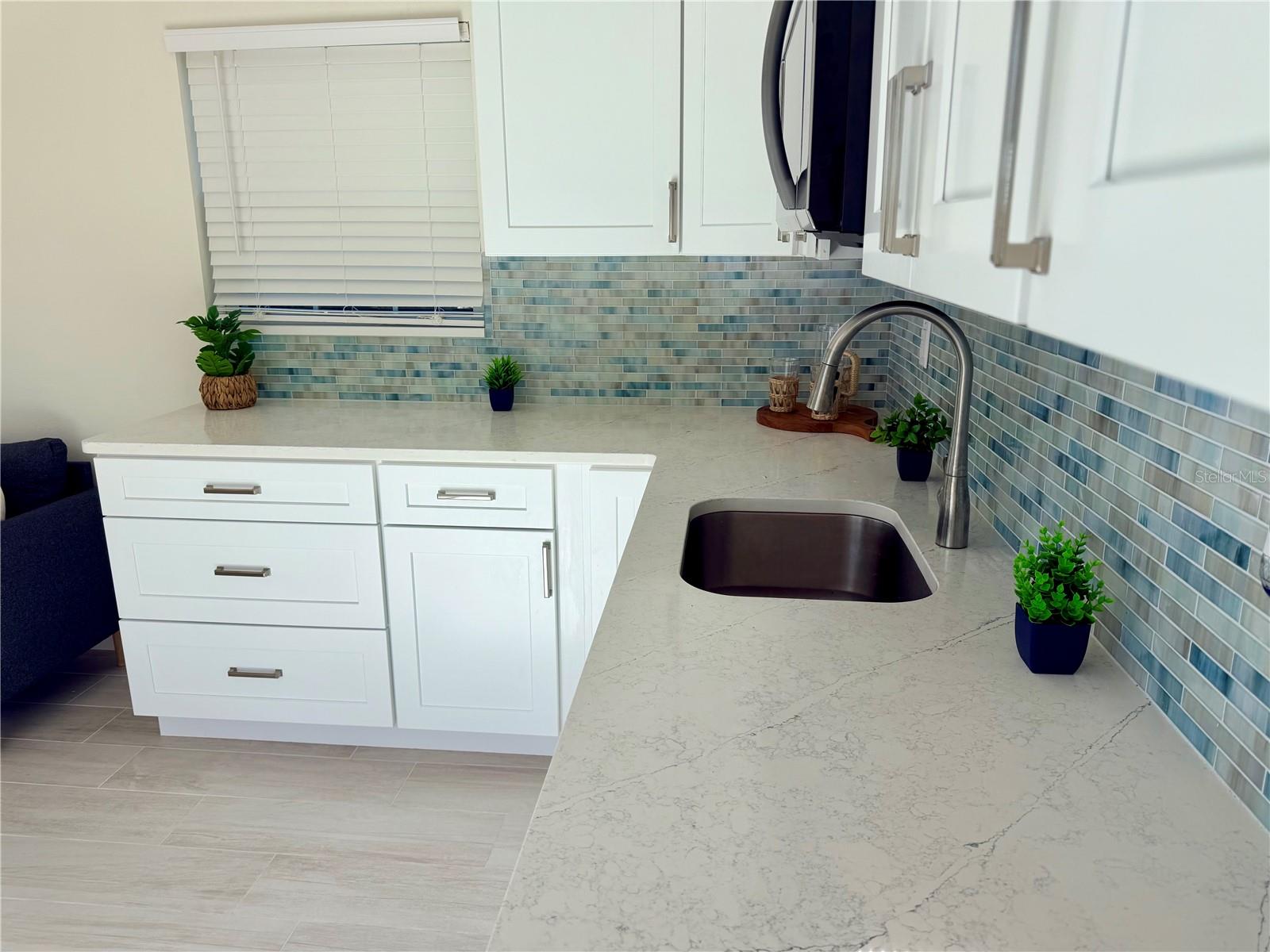 Image 10 of 32 For 9469 49th Terrace