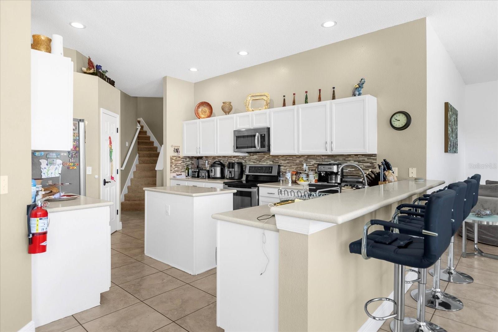 Image 13 of 41 For 100 Hollybrook Court