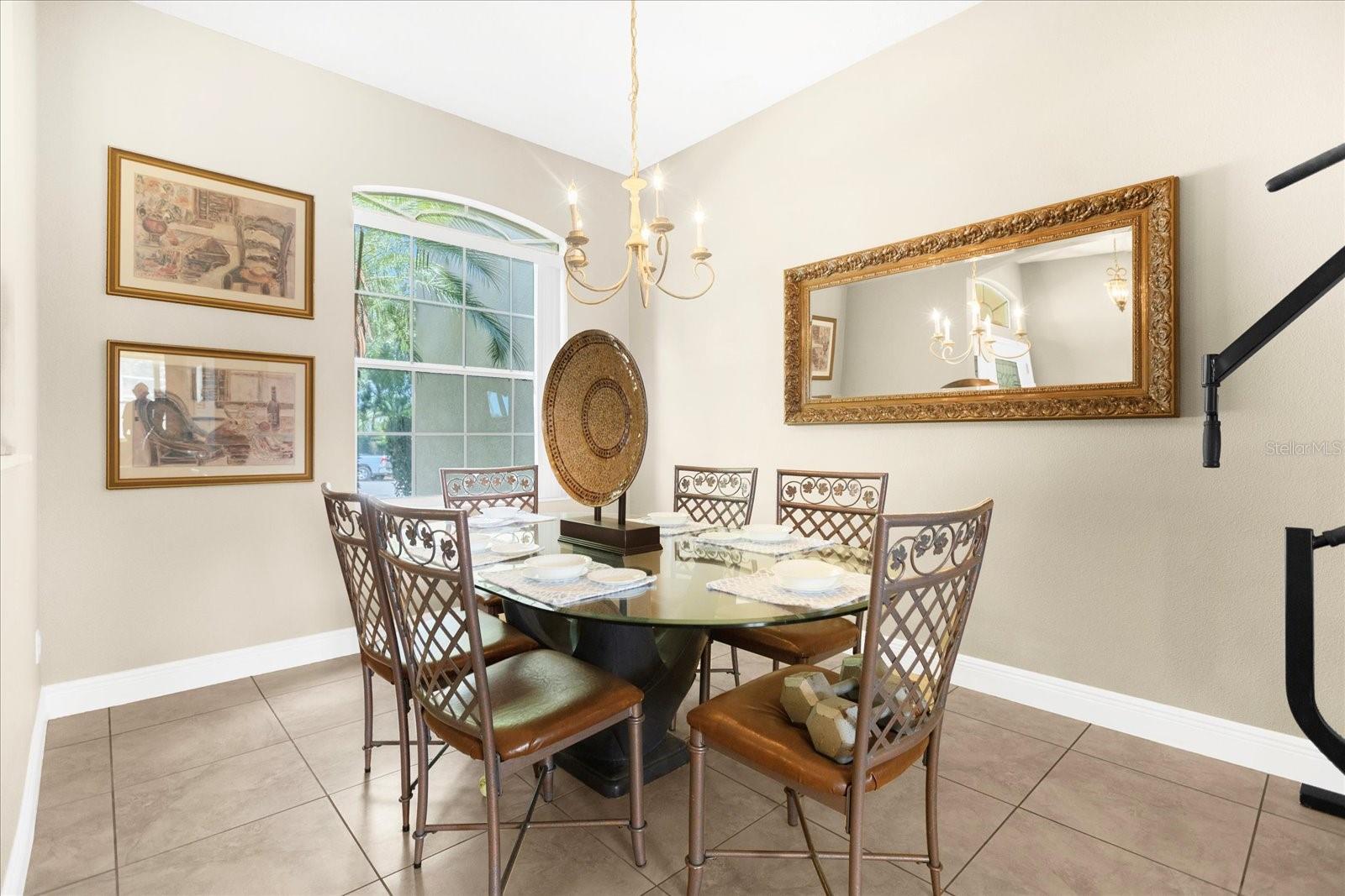 Image 17 of 41 For 100 Hollybrook Court