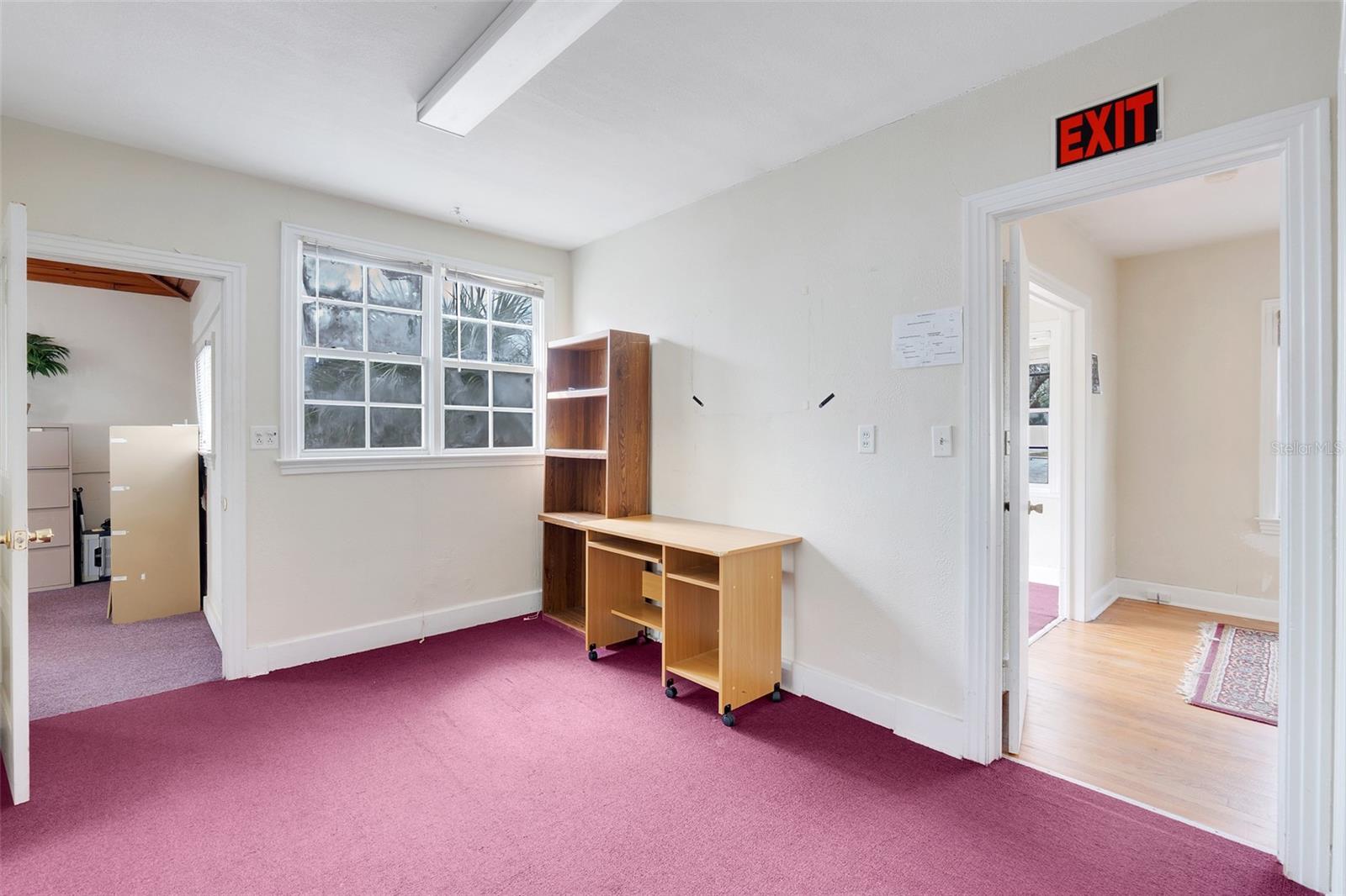 Image 11 of 24 For 900 Orange Avenue