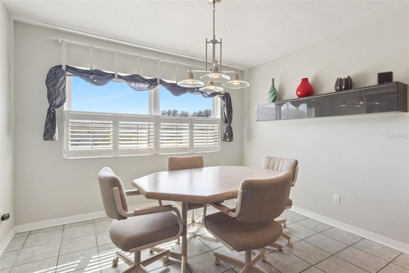 Image 13 of 40 For 6514 Wilander Street