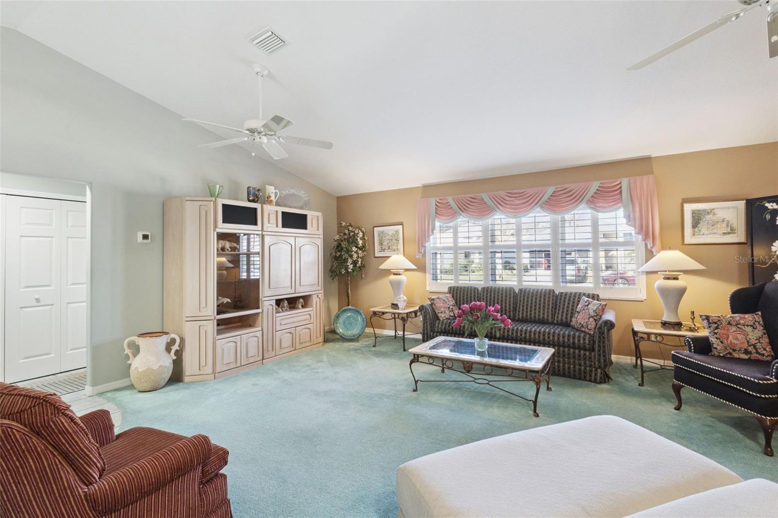 Image 4 of 40 For 6514 Wilander Street