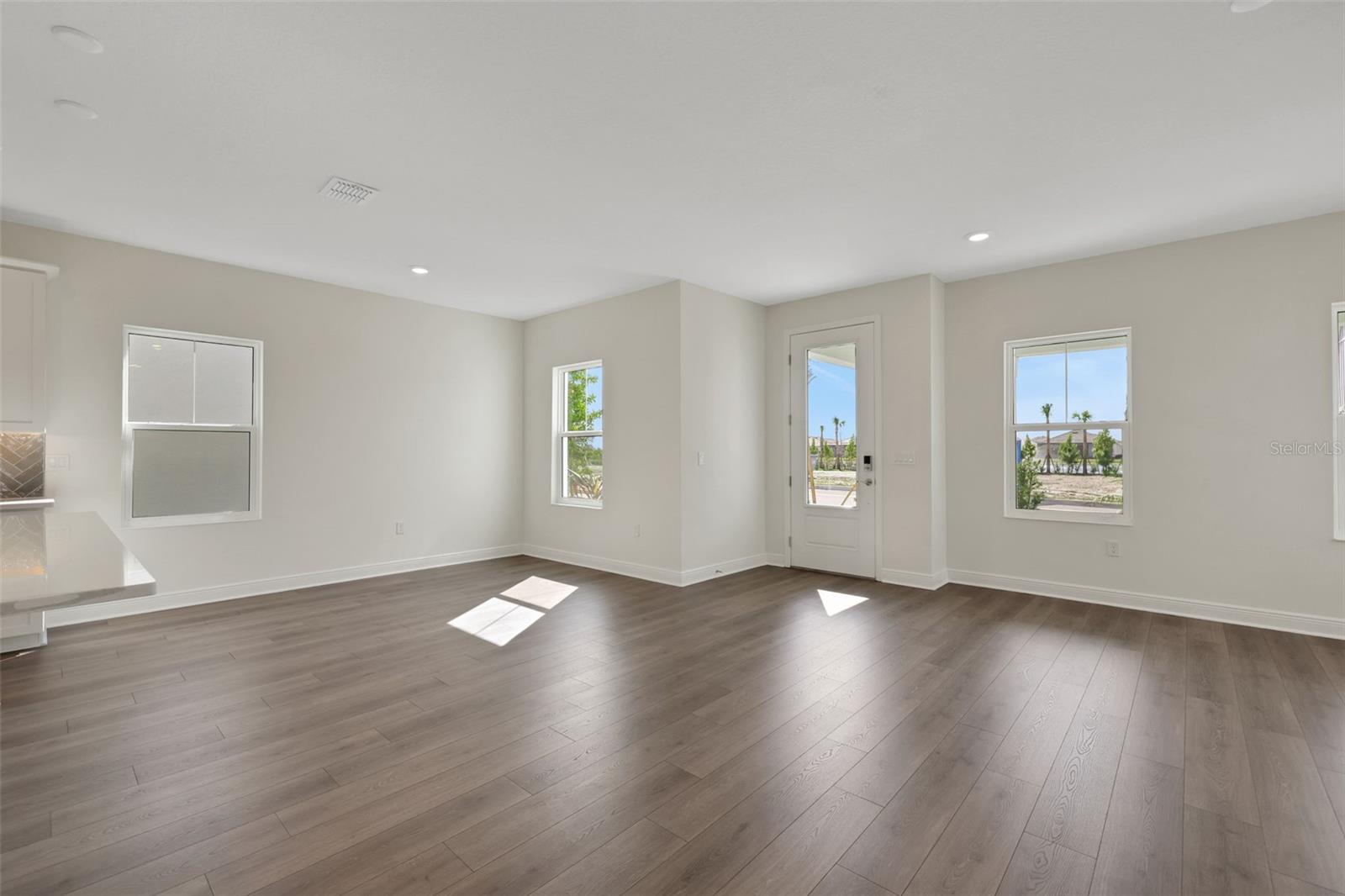 Image 14 of 42 For 130 Bragg Lane