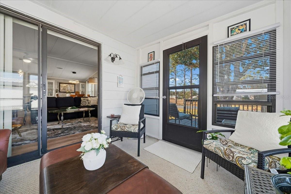 Image 24 of 62 For 1003 Matthew Avenue