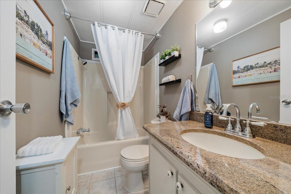 Image 41 of 62 For 1003 Matthew Avenue