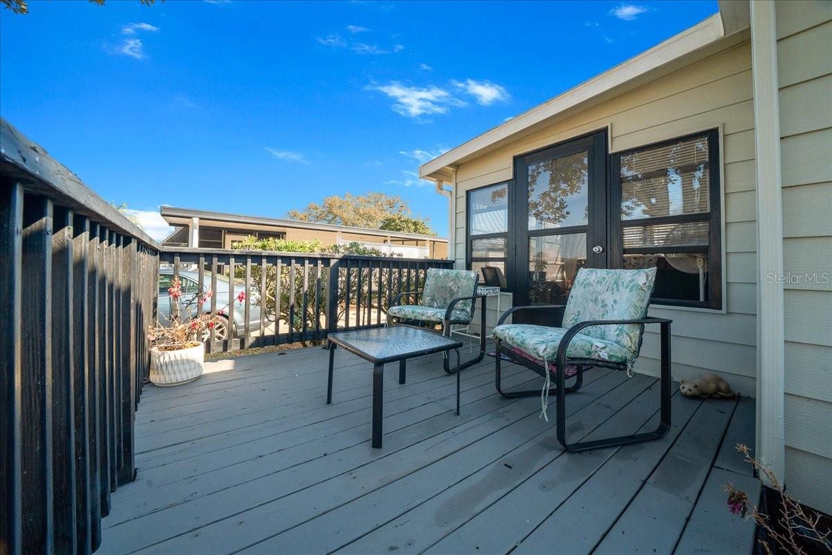 Image 43 of 62 For 1003 Matthew Avenue