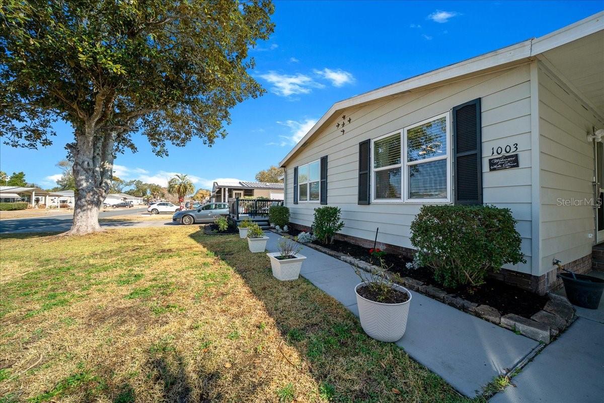 Image 5 of 62 For 1003 Matthew Avenue