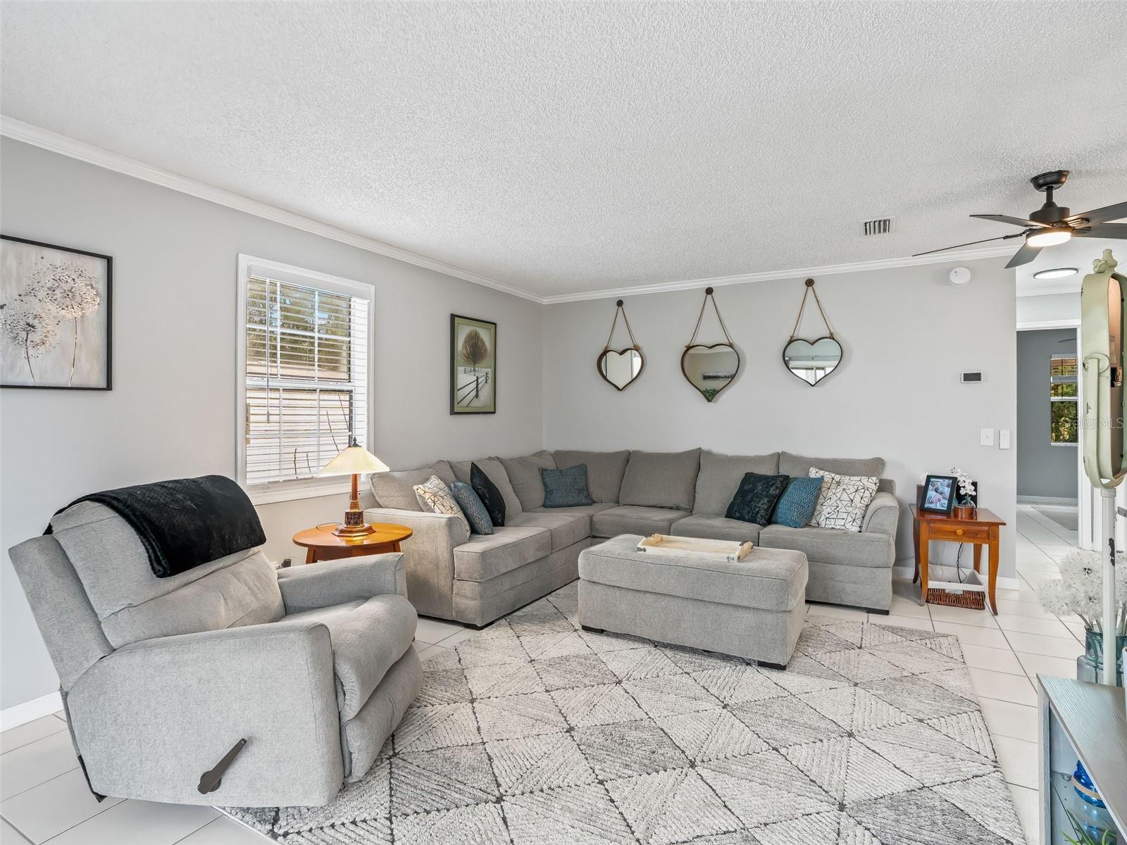 Image 14 of 35 For 1227 Schwartz Boulevard