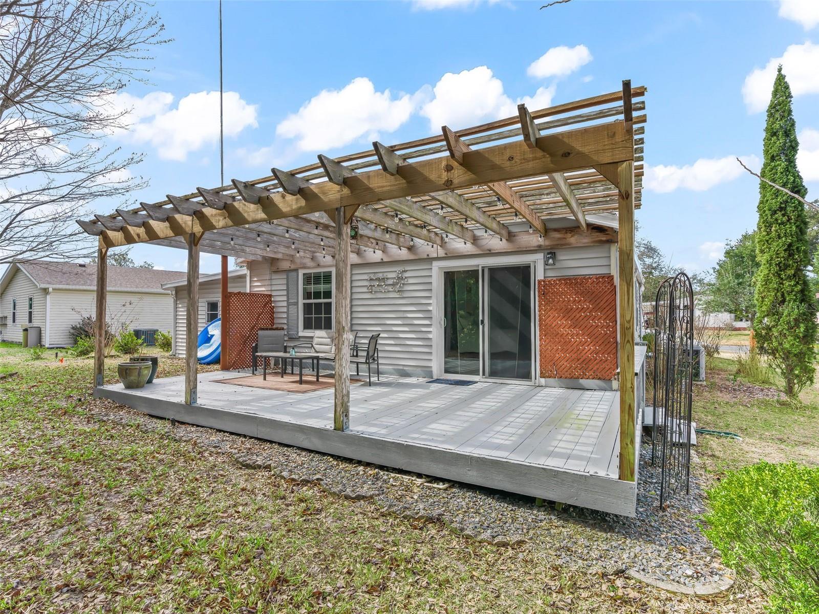 Image 28 of 35 For 1227 Schwartz Boulevard