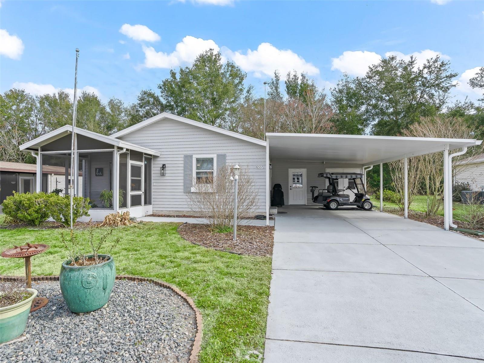 Image 4 of 35 For 1227 Schwartz Boulevard