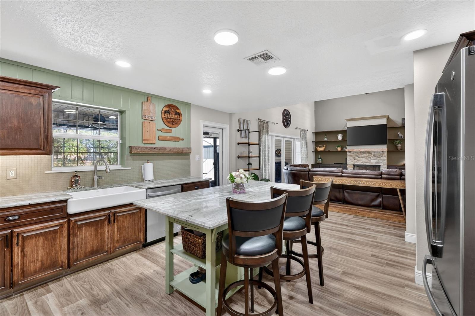 Image 15 of 60 For 4564 County Road 103g