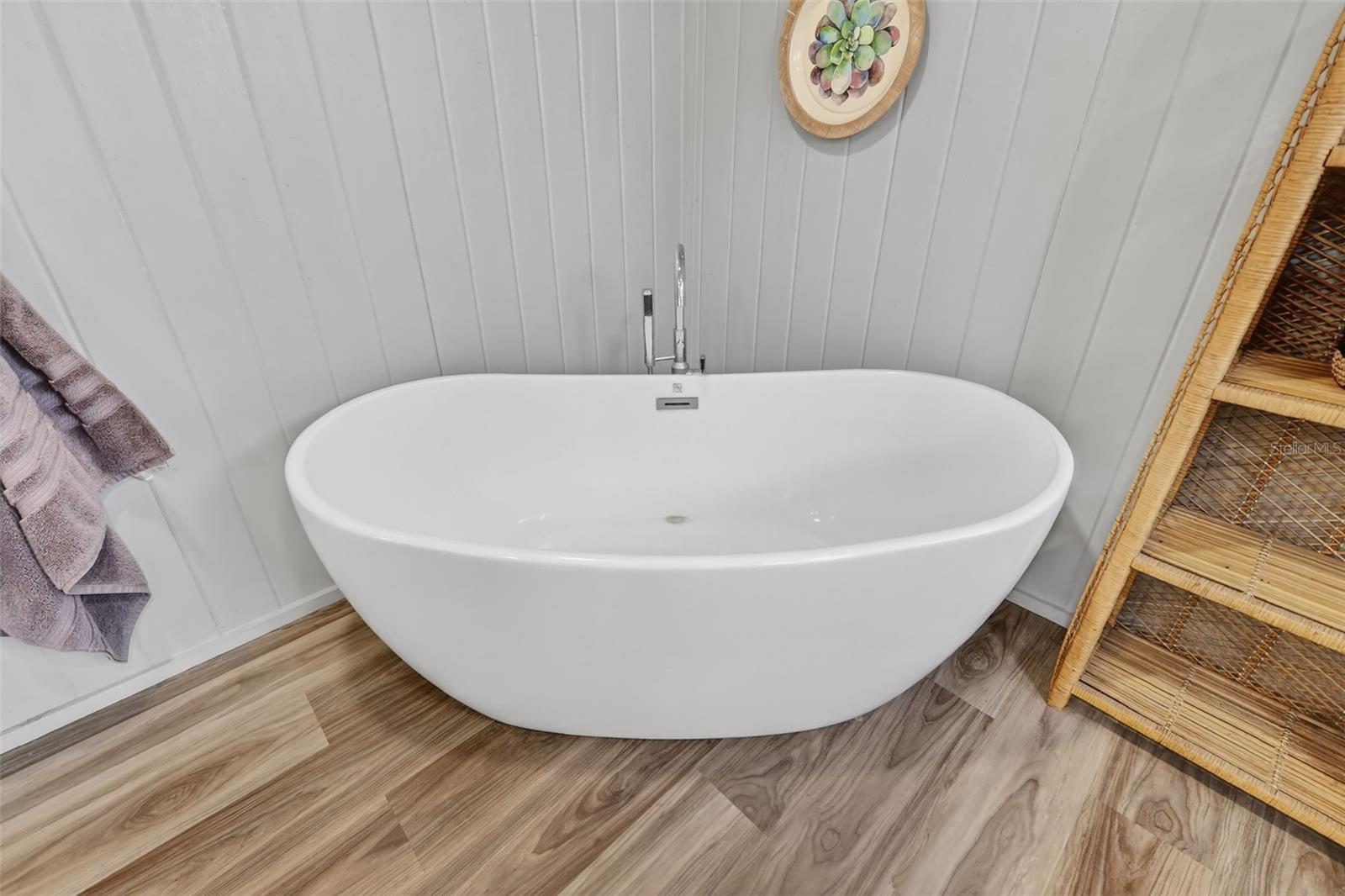 Image 22 of 60 For 4564 County Road 103g