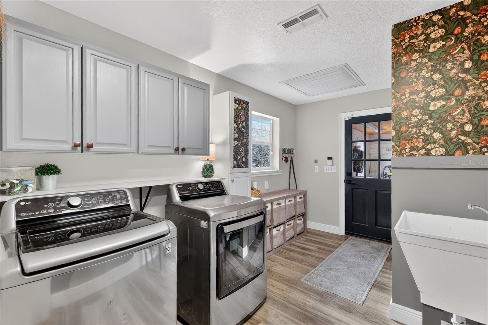 Image 26 of 60 For 4564 County Road 103g