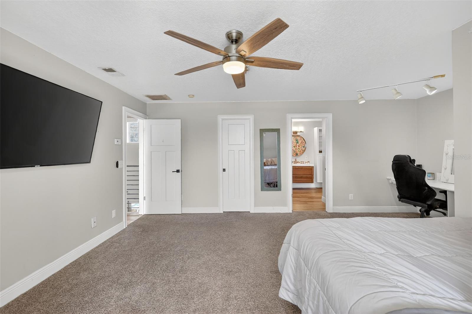 Image 30 of 60 For 4564 County Road 103g