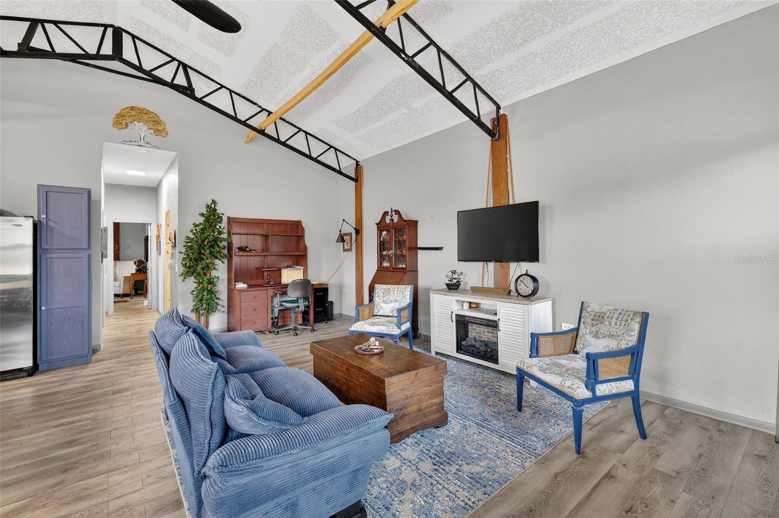 Image 35 of 60 For 4564 County Road 103g