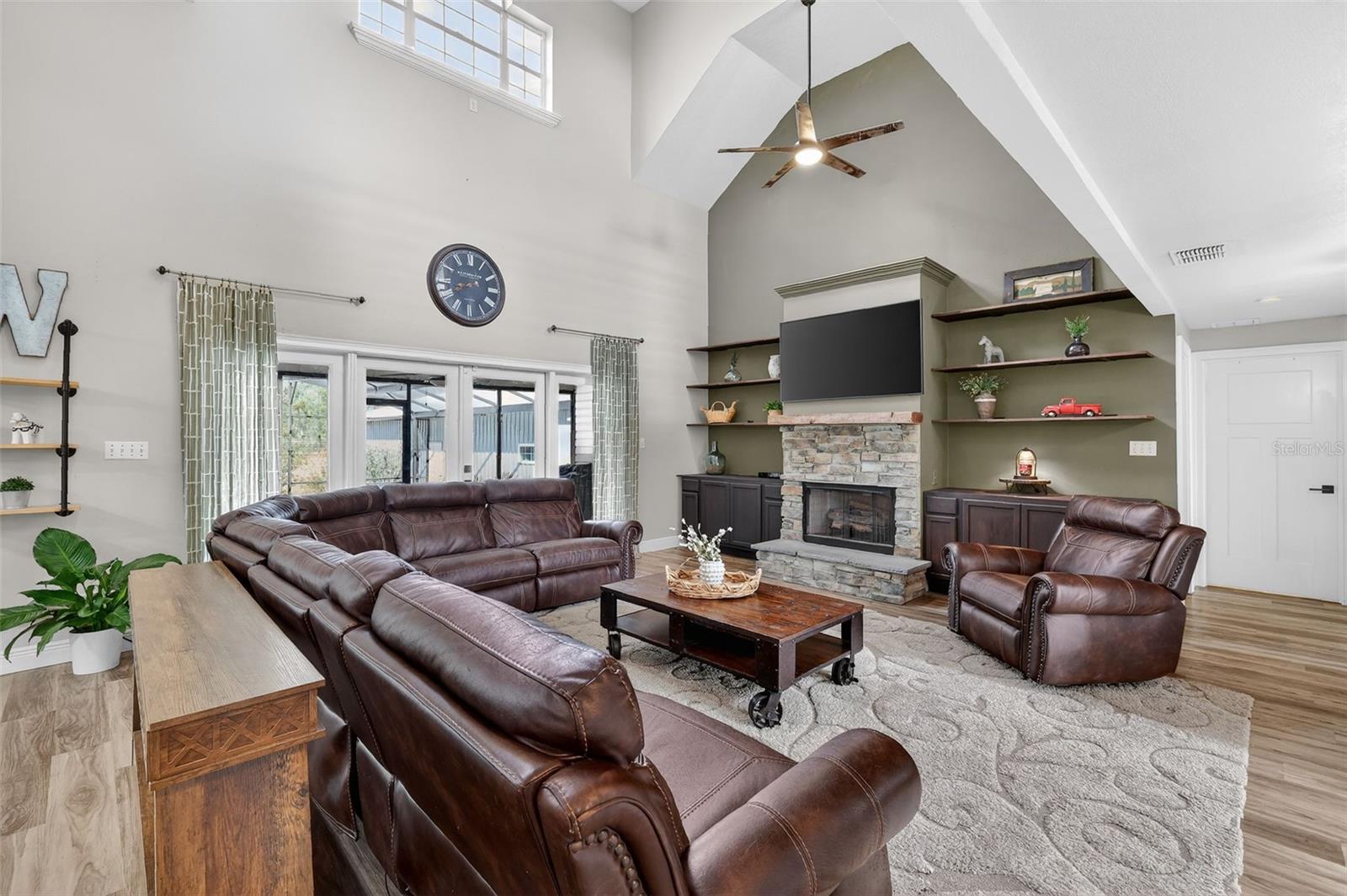 Image 8 of 60 For 4564 County Road 103g