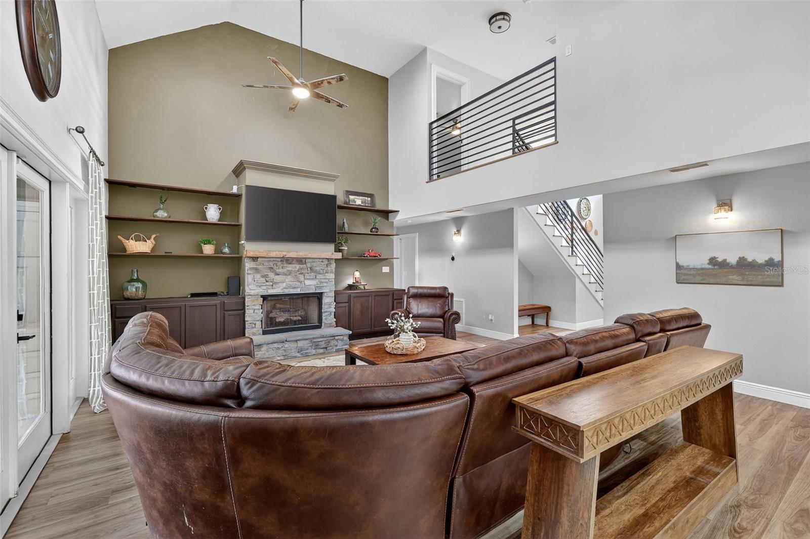 Image 9 of 60 For 4564 County Road 103g