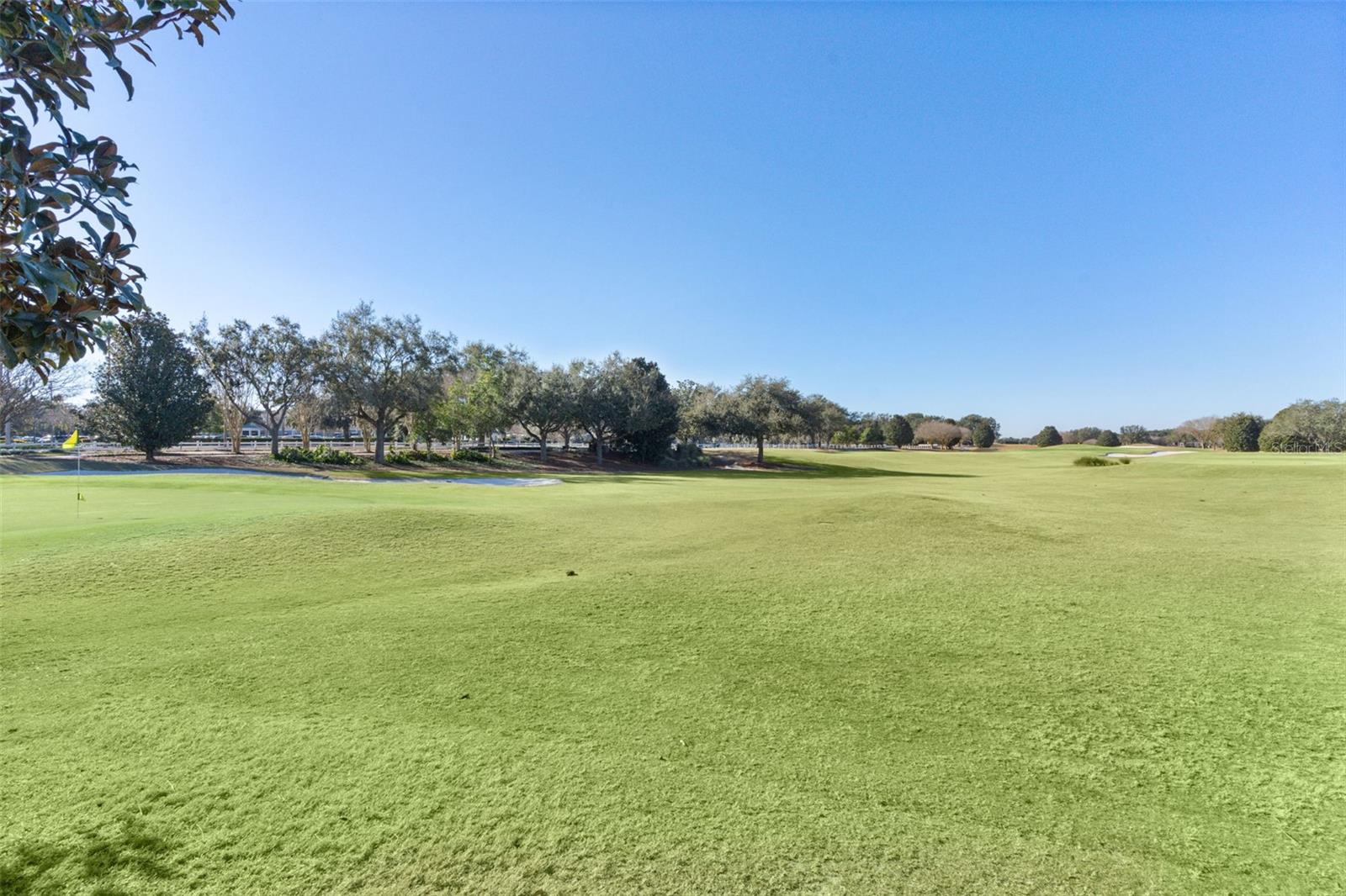 Image 53 of 64 For 737 Dowding Way