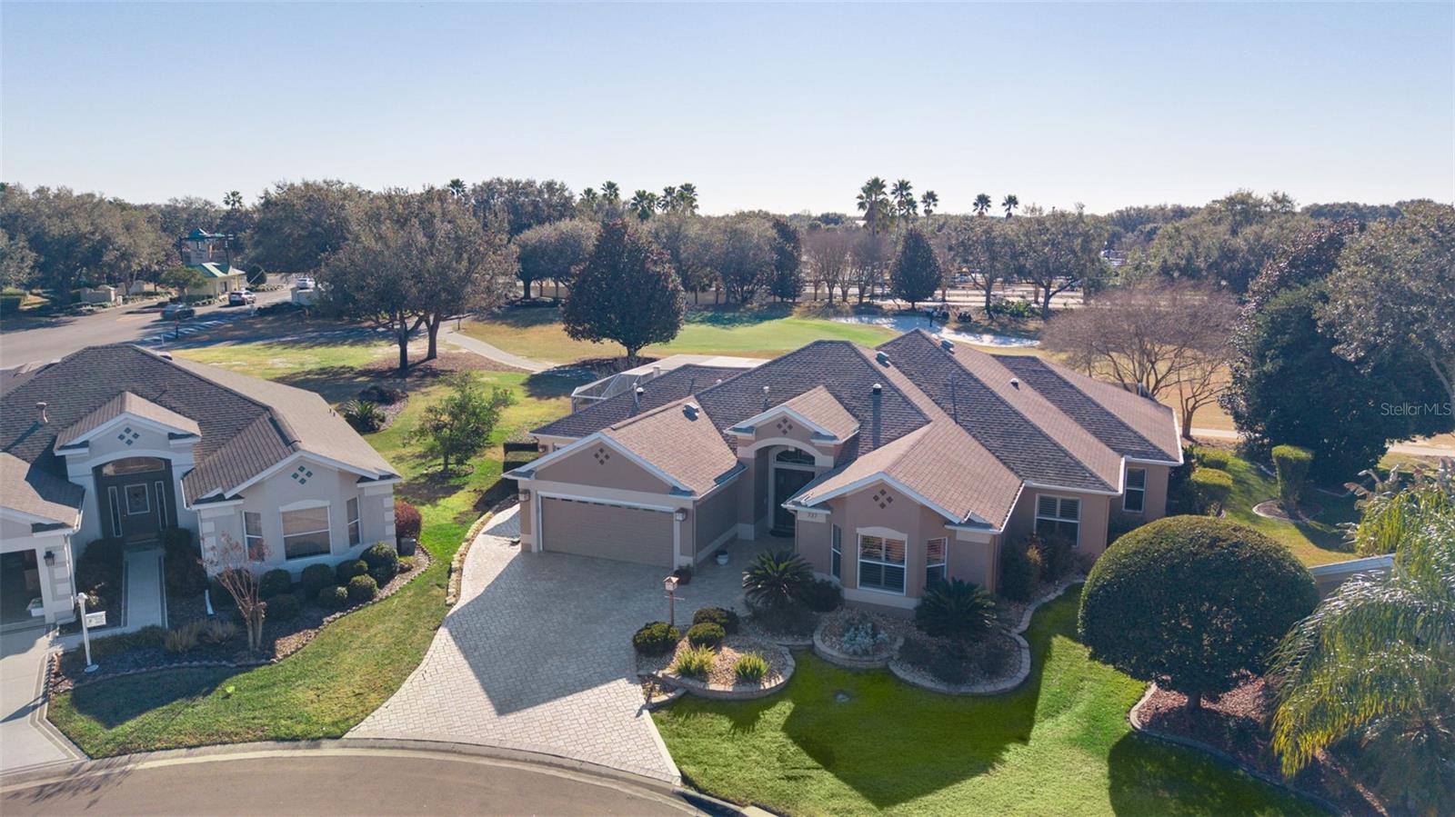 Image 57 of 64 For 737 Dowding Way