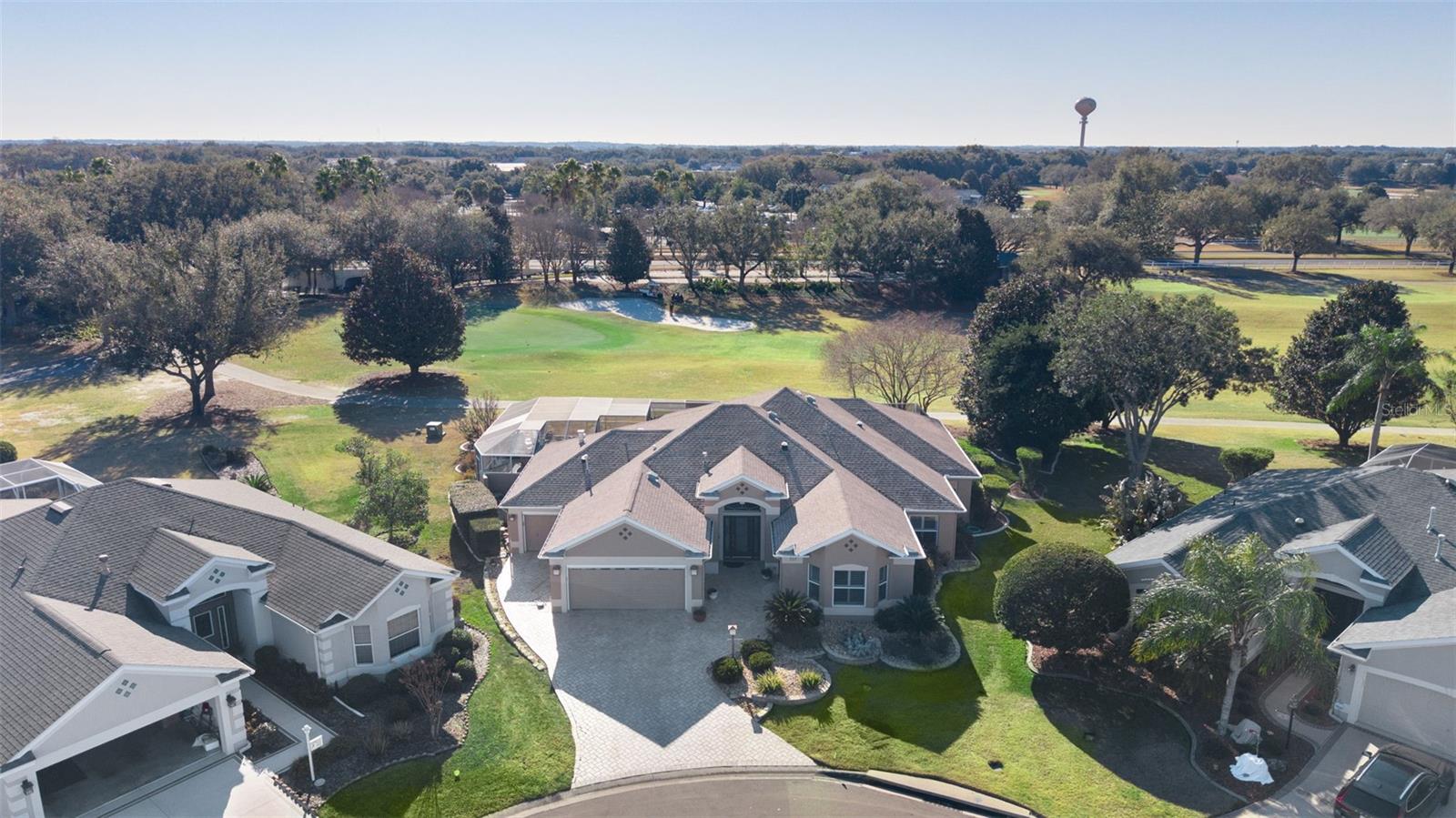 Image 59 of 64 For 737 Dowding Way