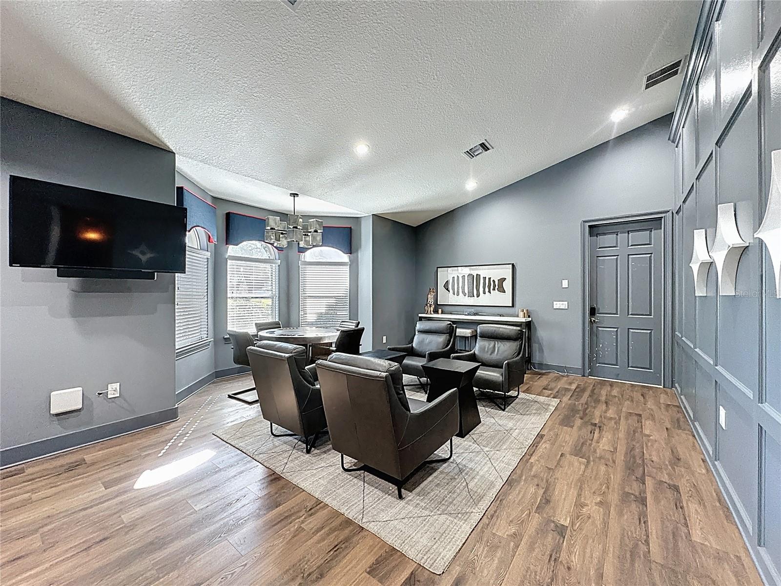 Image 41 of 92 For 12145 Cypress Landing Avenue