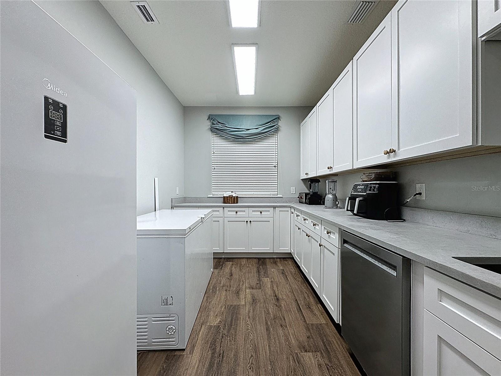 Image 50 of 92 For 12145 Cypress Landing Avenue