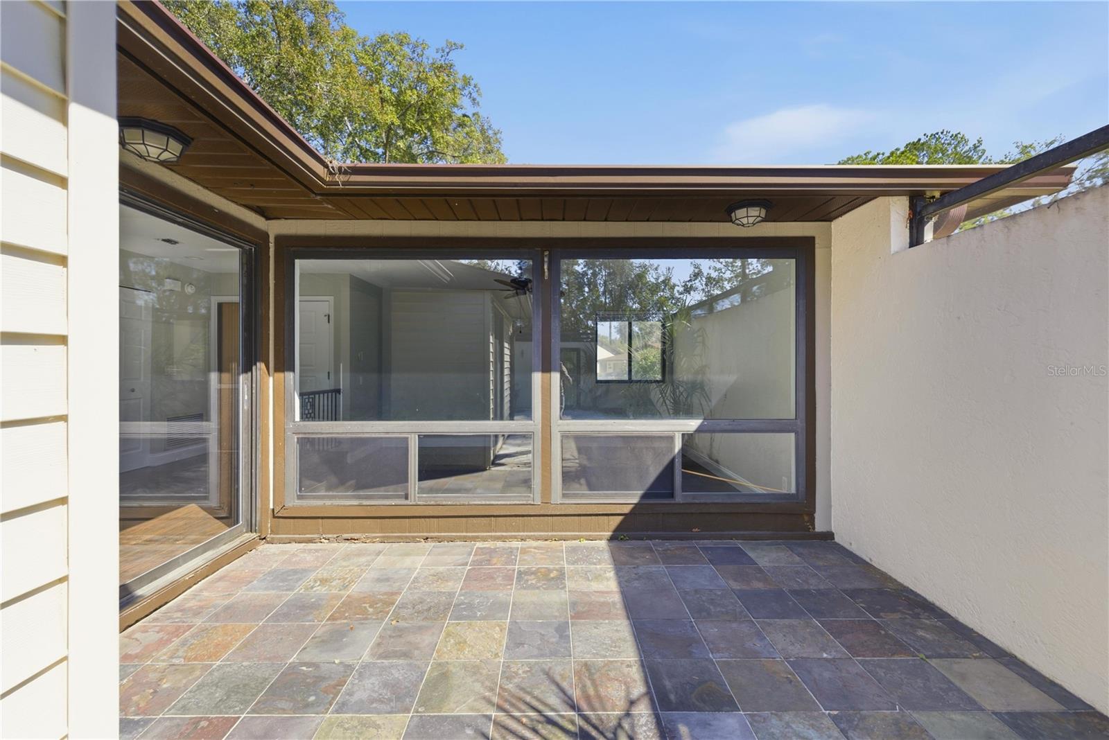 Image 30 of 35 For 1602 38th Terrace 1602