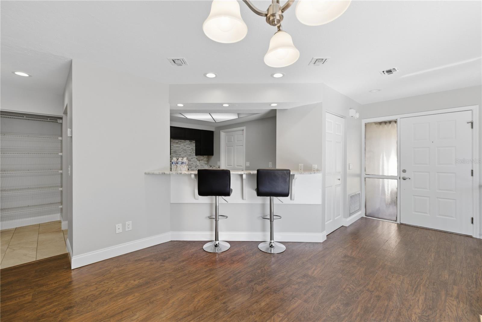 Image 8 of 35 For 1602 38th Terrace 1602