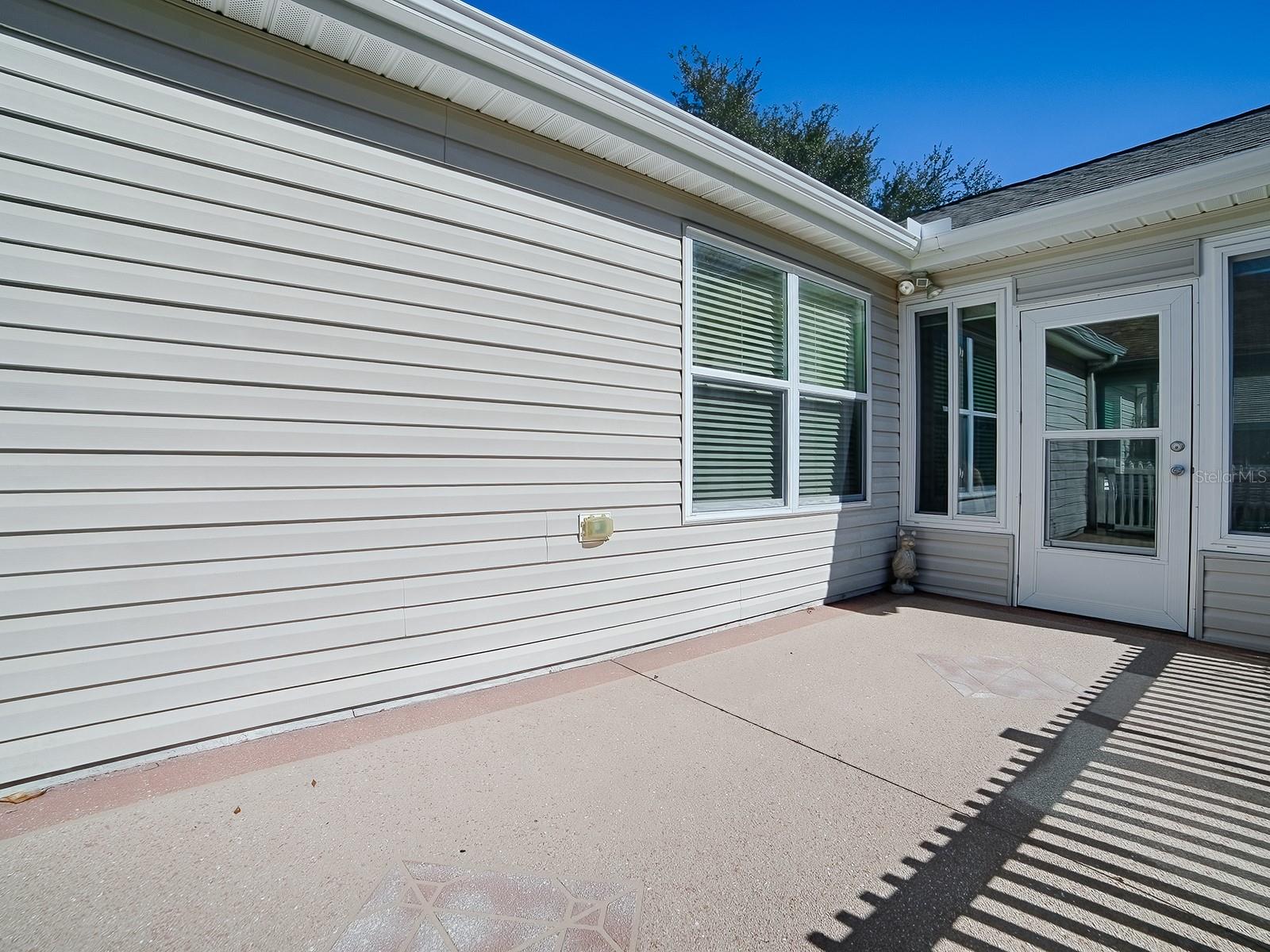 Image 21 of 30 For 17014 76th Creekside Circle