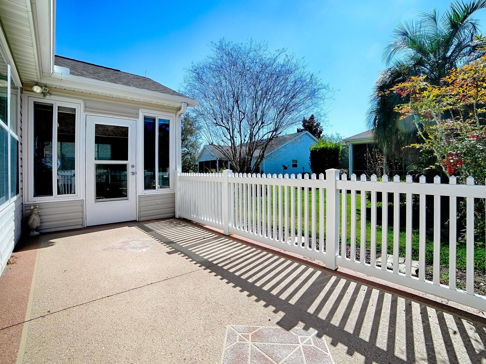 Image 22 of 30 For 17014 76th Creekside Circle