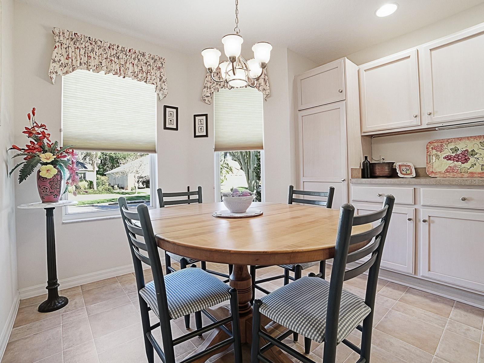 Image 5 of 30 For 17014 76th Creekside Circle