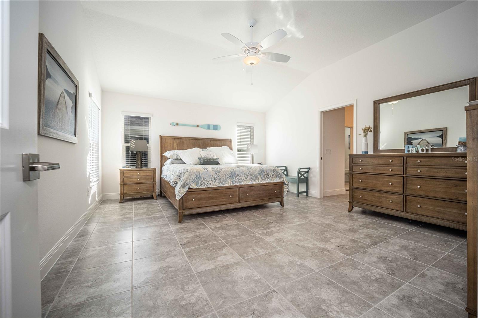 Image 11 of 29 For 6031 Conley Court