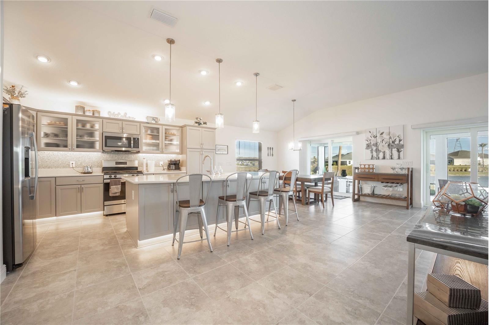 Image 6 of 29 For 6031 Conley Court