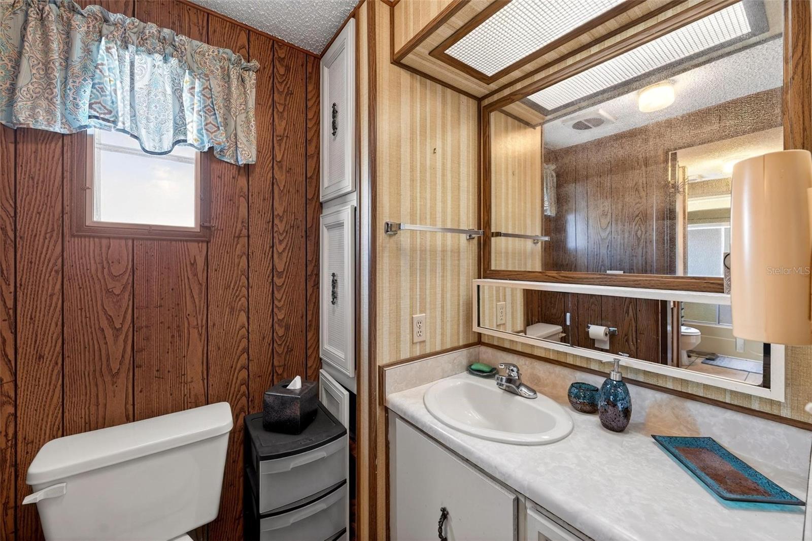 Image 38 of 67 For 1018 Southland Drive