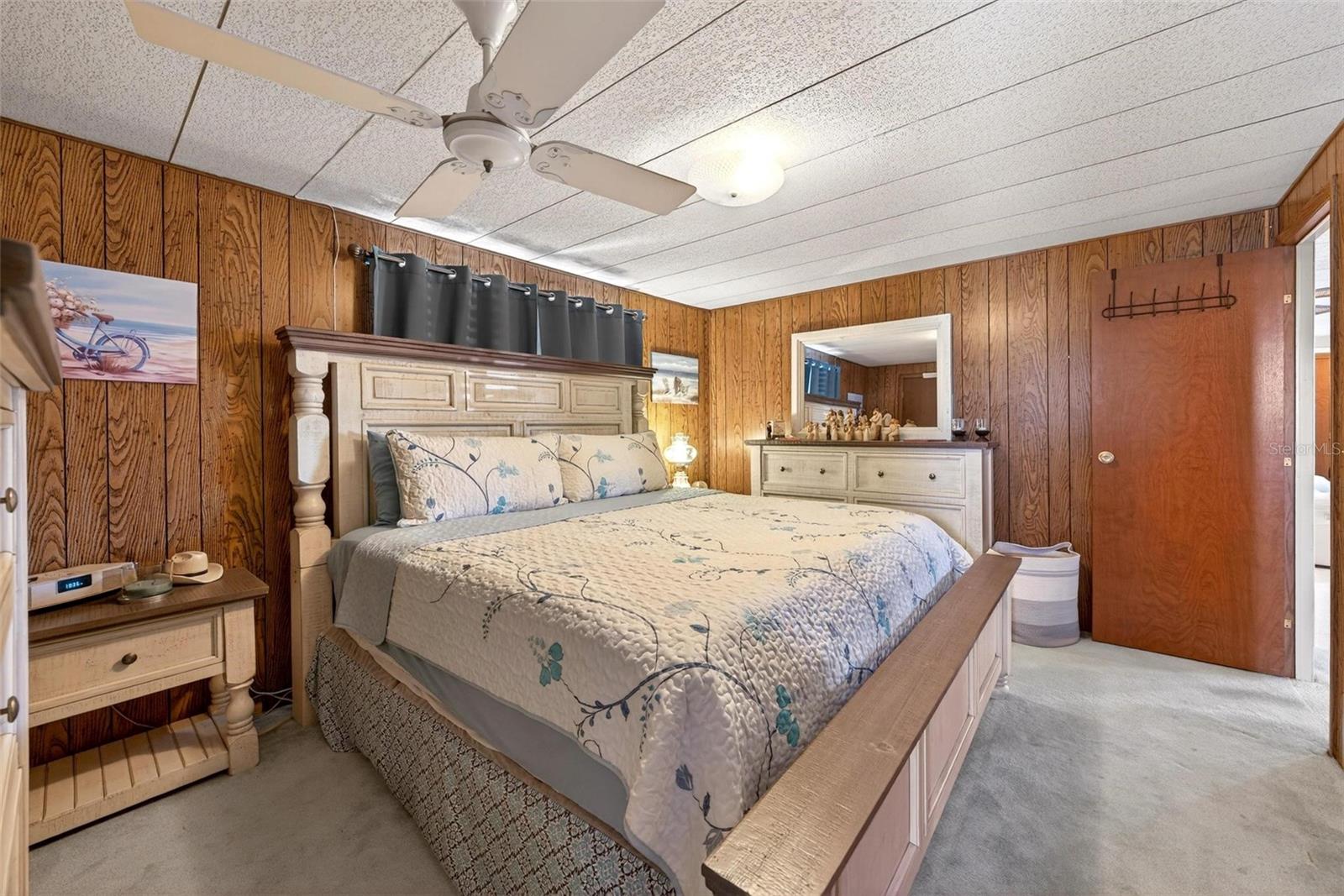 Image 42 of 67 For 1018 Southland Drive