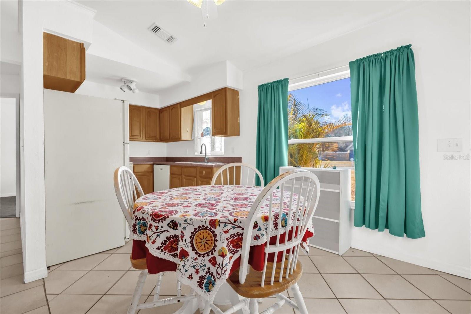 Image 5 of 24 For 286 Howard Boulevard