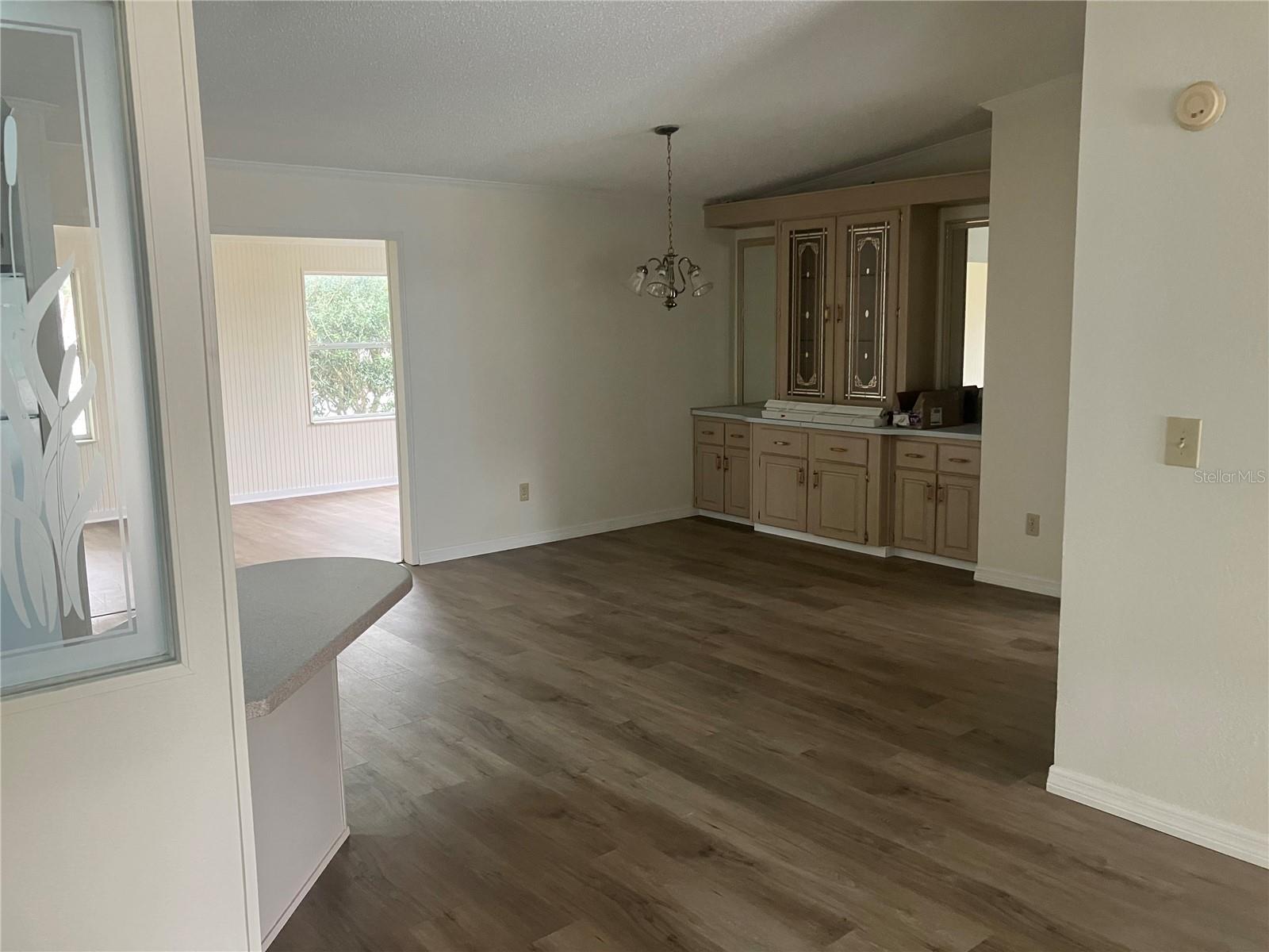 Image 6 of 20 For 5191 Liberty Court