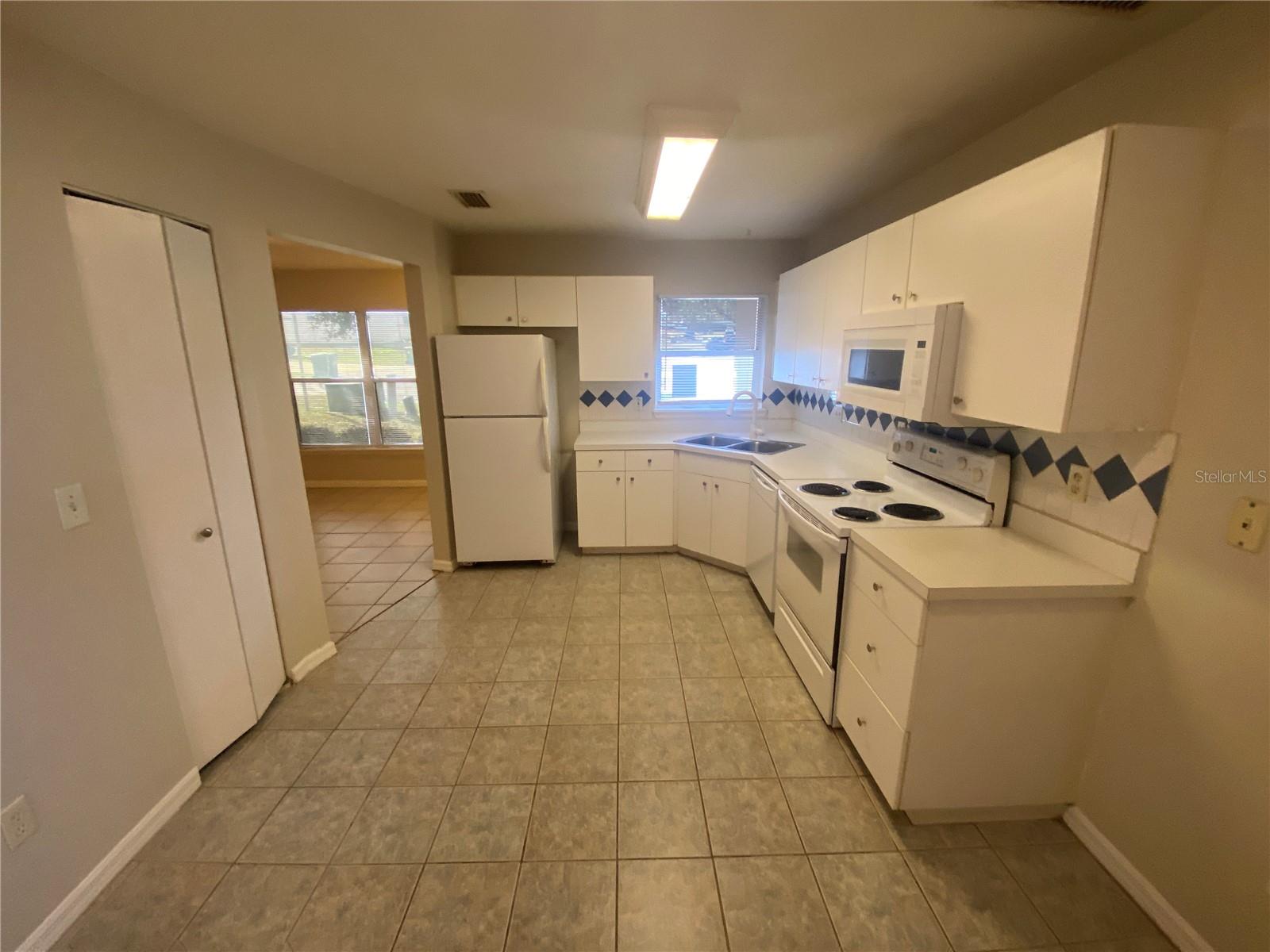 Image 4 of 8 For 2630 Icabod Court