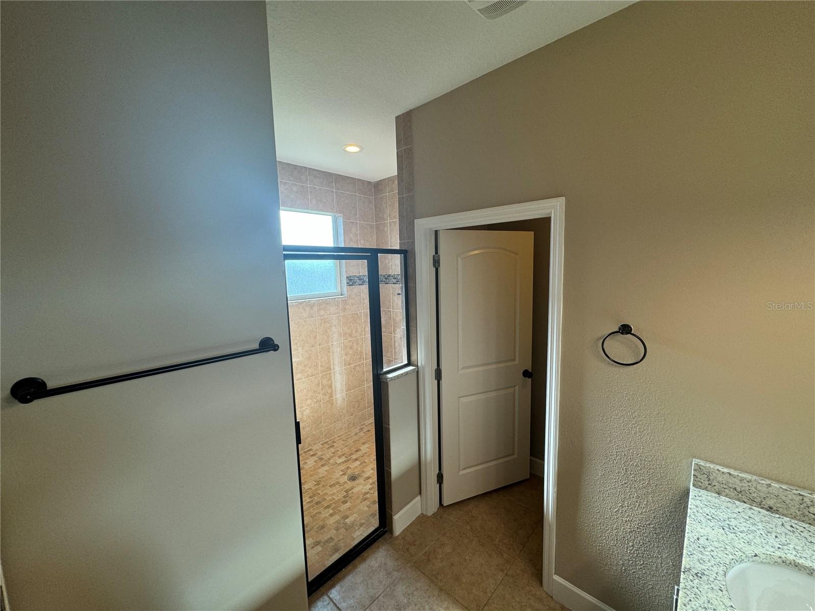 Image 17 of 20 For 33844 Emerald Pond Loop