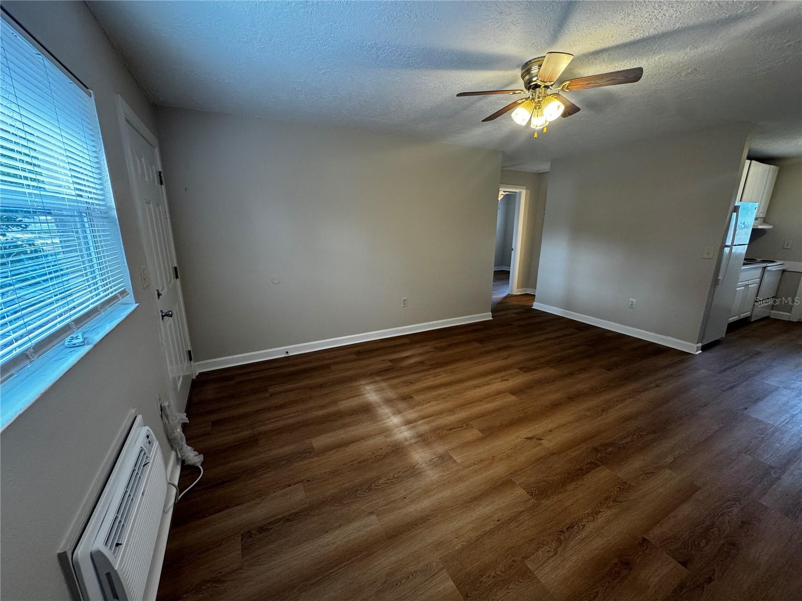 Image 5 of 8 For 2100 South Street B